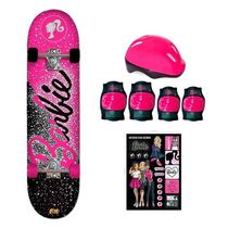 Skate Da Barbie Com Kit De Segurança Adesivo Rosa Brilhante