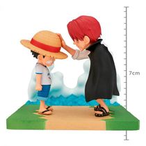 Luffy e Shanks One Piece World Collectible Bandai Banpresto