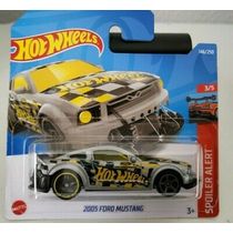 Hot Wheels - 2005 Ford Mustang