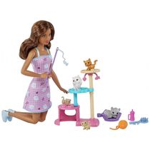 Boneca Barbie Cuidadora de Animais com 5 Acessórios e Pets