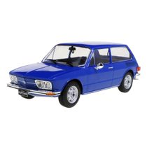 Miniatura Carro Volkswagen Brasília 1976 1/24 Azul California Toys 24208A