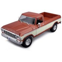 Miniatura Picape Ford F-150 1979 1/18 Marrom Maisto 31462