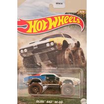 Hot Wheels Mud Runners - Olds 442 W-30