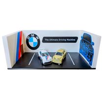 Hot Wheels Diorama - Garagem BMW - Fabricação Própria