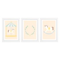 Trio De Quadros Branco Com Vidro Cavalo De Balanço