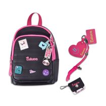 MINI MOCHILA LULUCA C/ PORTA FONE DE OUVIDO E CHAVEIRO C/ ESPELHO LU24685