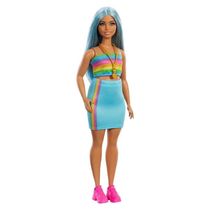 Boneca Barbie Fashionistas 218 Cabelo Azul E Vestido Arco-Íris - Mattel FBR37/HRH16