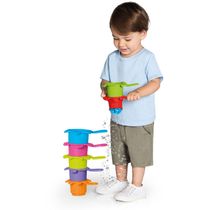 Brinquedo Pega Água Com 07 Peneiras Didático Infantil TaTeTi