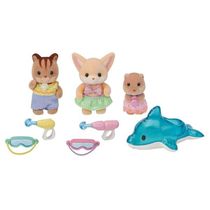 Sylvanian Families Amigos do Jardim da Infancia - Diversao NA Piscina EPOCH Magia