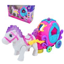 Carruagem Encantada Infantil Com Luzes, Música e Movimento Automático - Pica Pau