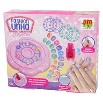 Brincando de fazer Unha Fashion Mania Adesivos com Acessórios