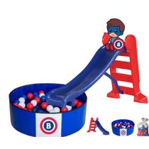 Capitão heroi escorregador com piscina dobrável e bolinhas de piscina