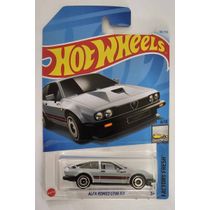 *Embalagem danificada* Hot Wheels Factory Fresh -  Alfa Romeo GTV6 3.0