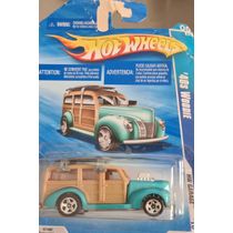 *Embalagem danificada* Hot Wheels Garage -  ?s Woodie
