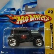 *Embalagem danificada* Hot Wheels First Editions - Bad Mudder 2