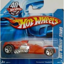 *Embalagem danificada* Hot Wheels Stars - Screamin' Hauler