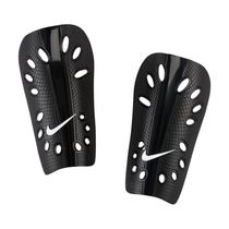 Caneleira Nike J Guard