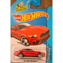 Hot Wheels City -  2015 Ford Mustang GT