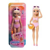 Boneca Barbie Malibu Praia - Barbie Dream Besties c/ Acessórios - Mattel
