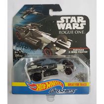 *Embalagem danificada* Hot Wheels Star Wars - Rogue One Partisan X-Wing Fighter