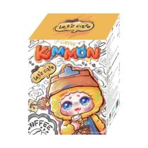 Kimmon - Pelúcia Colecionável Surpresa de 22cm