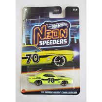 Hot Wheels Neon Speeders - ? Dodge Hemi Challanger